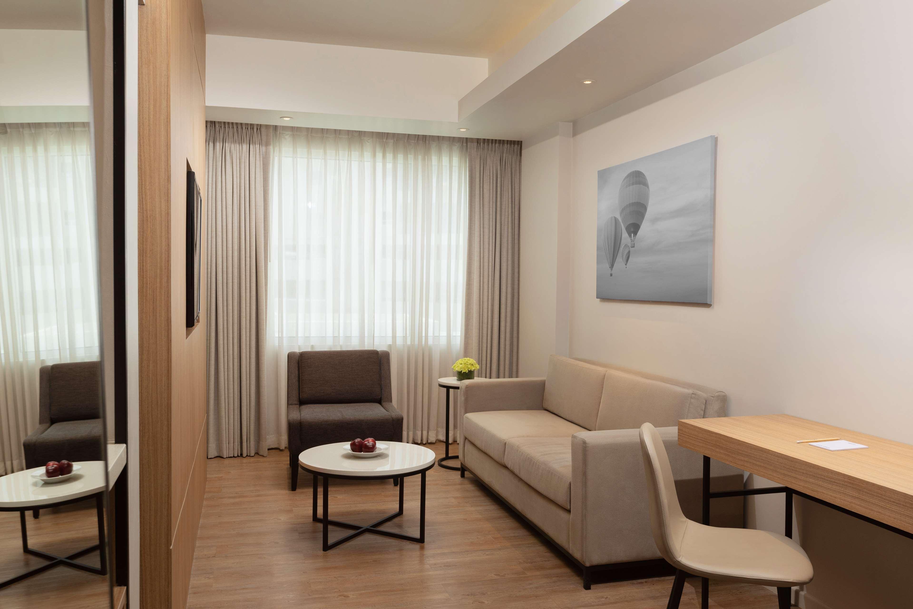 Park Inn By Radisson Clark Angeles Kültér fotó