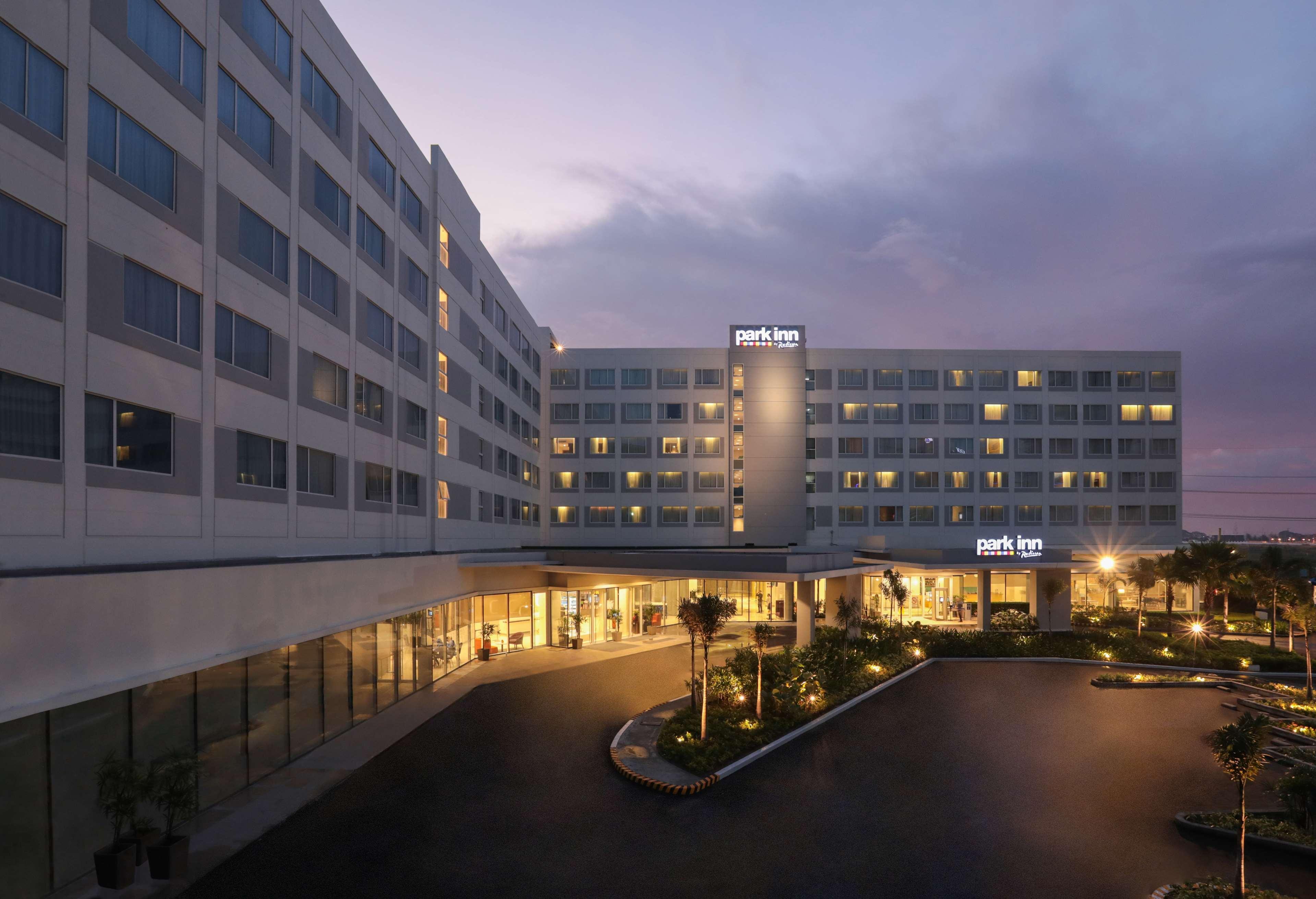 Park Inn By Radisson Clark Angeles Kültér fotó